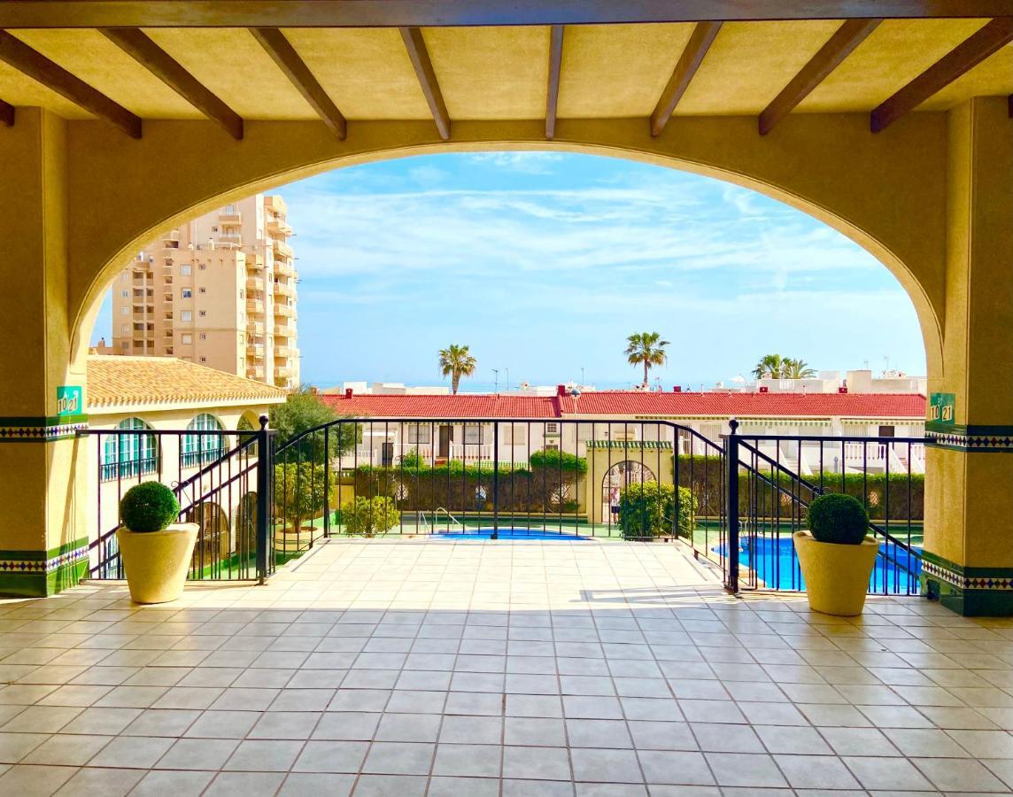 Beautiful Apartment Near Lamata Beach With Panorama Sea View!!! Torrevieja Exteriör bild